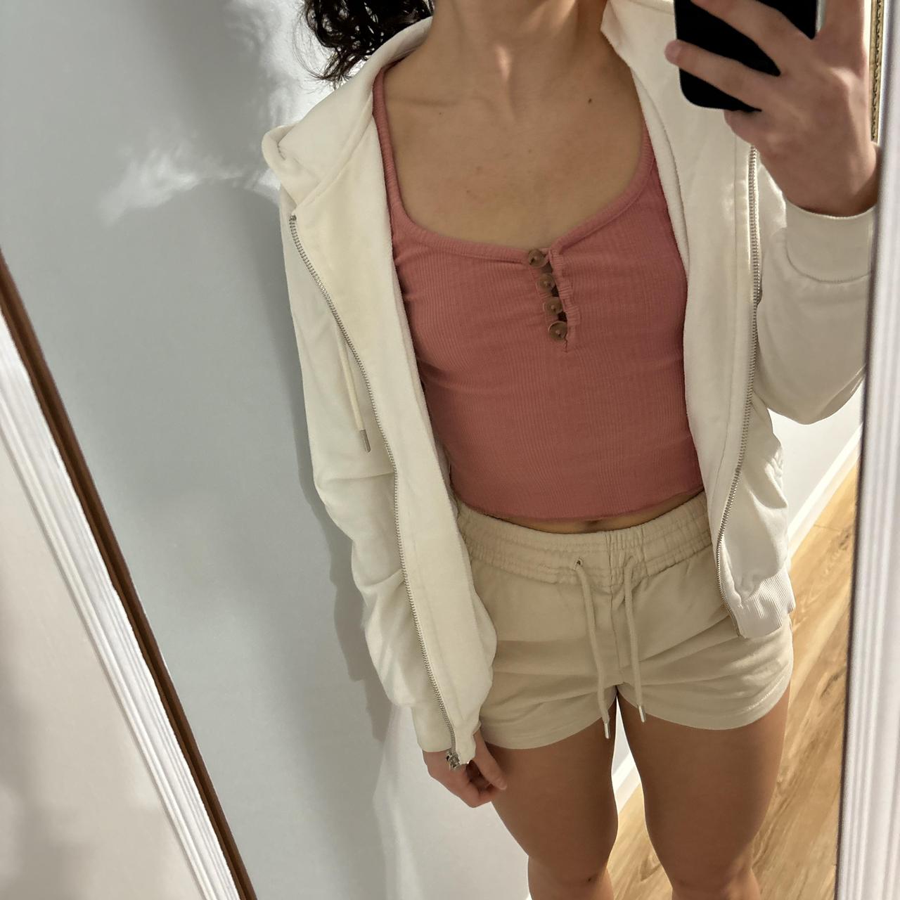 item listed by alesia_zotaj