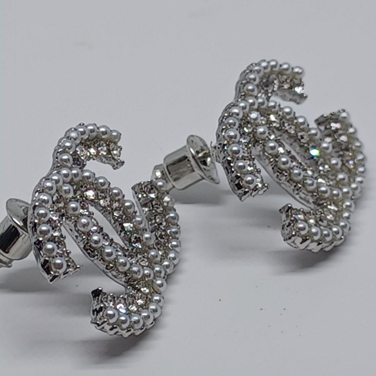 Rhinestone earrings jewelry New Comes from smoke - Depop
