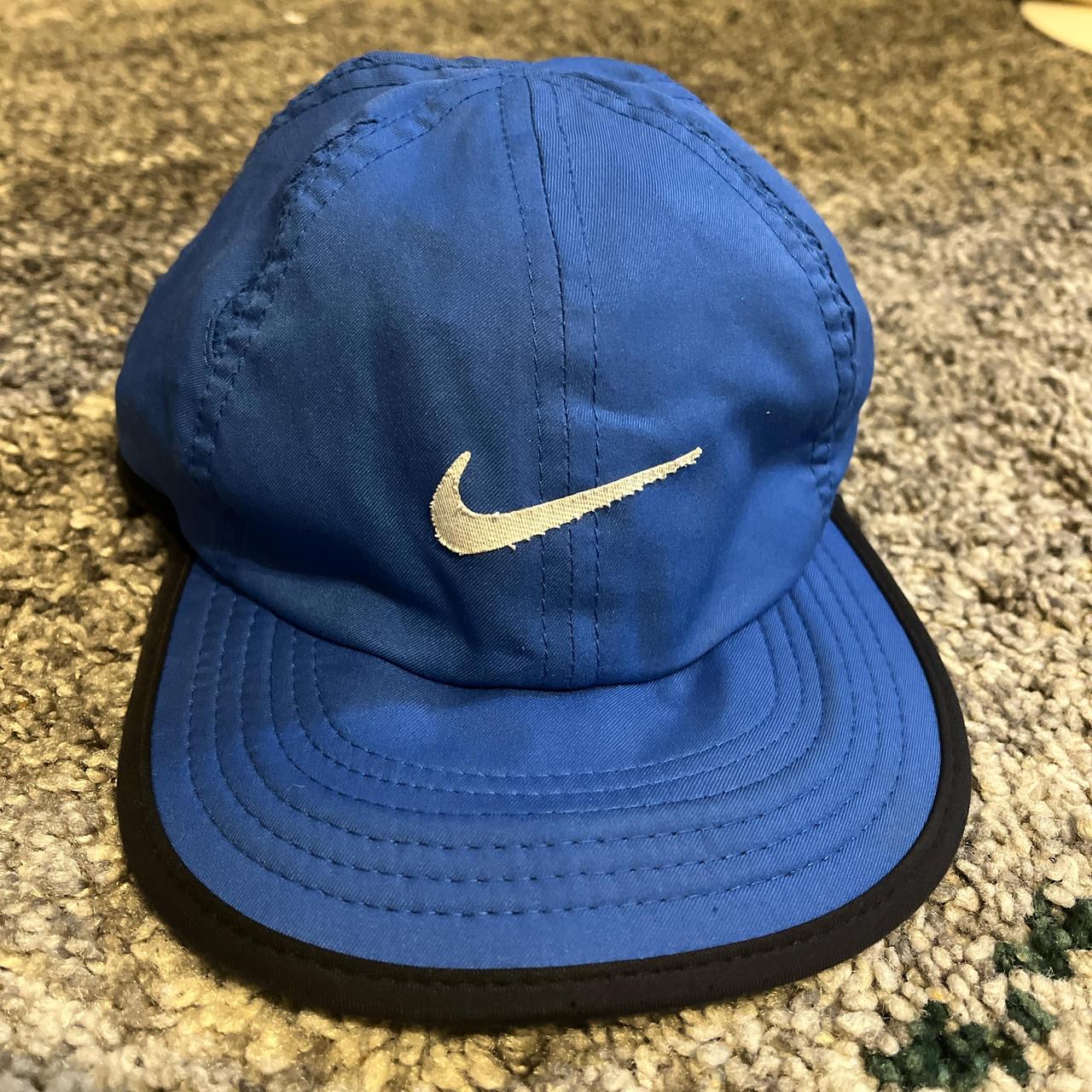 Nike Cap Hat Mens White Dri-Fit Featherlight Blue... - Depop