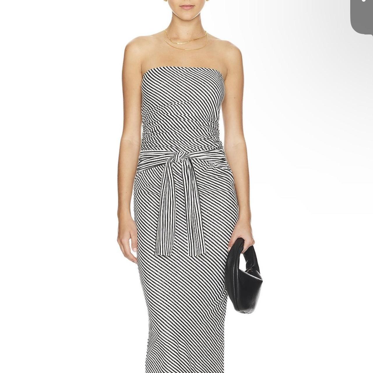 item listed by viviansmithhhhh