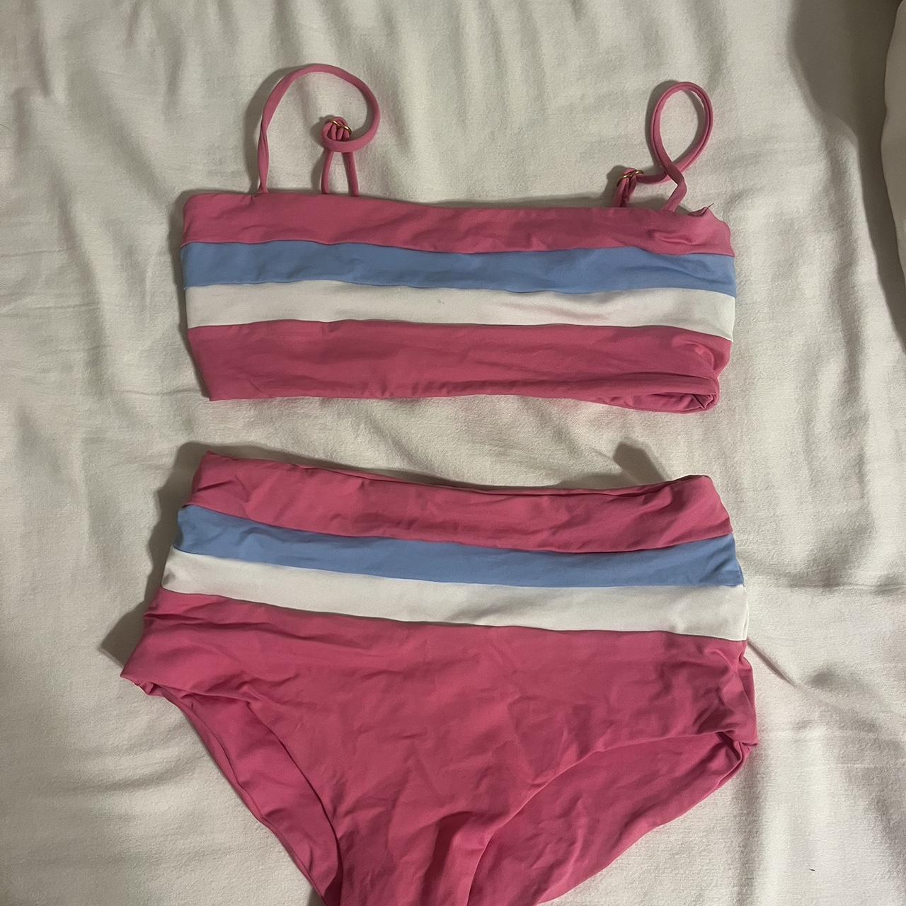 item listed by viviansmithhhhh