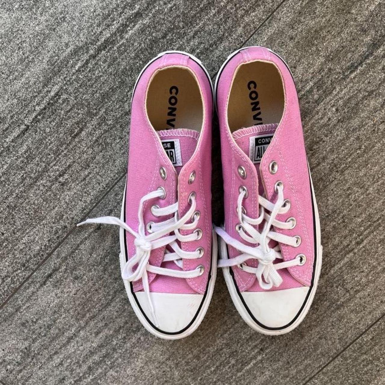 Converse Women's Pink Trainers | Depop