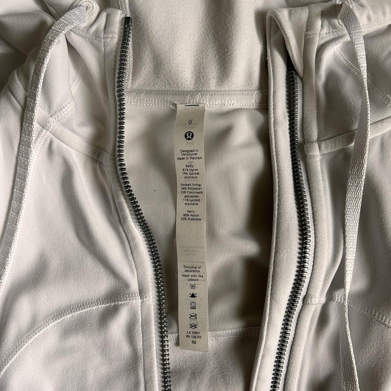 lululemon size 0 define jacket ZIPPER IS BROKEN😢 Depop