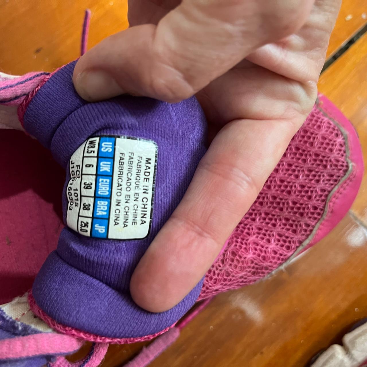 mizuno womens runners