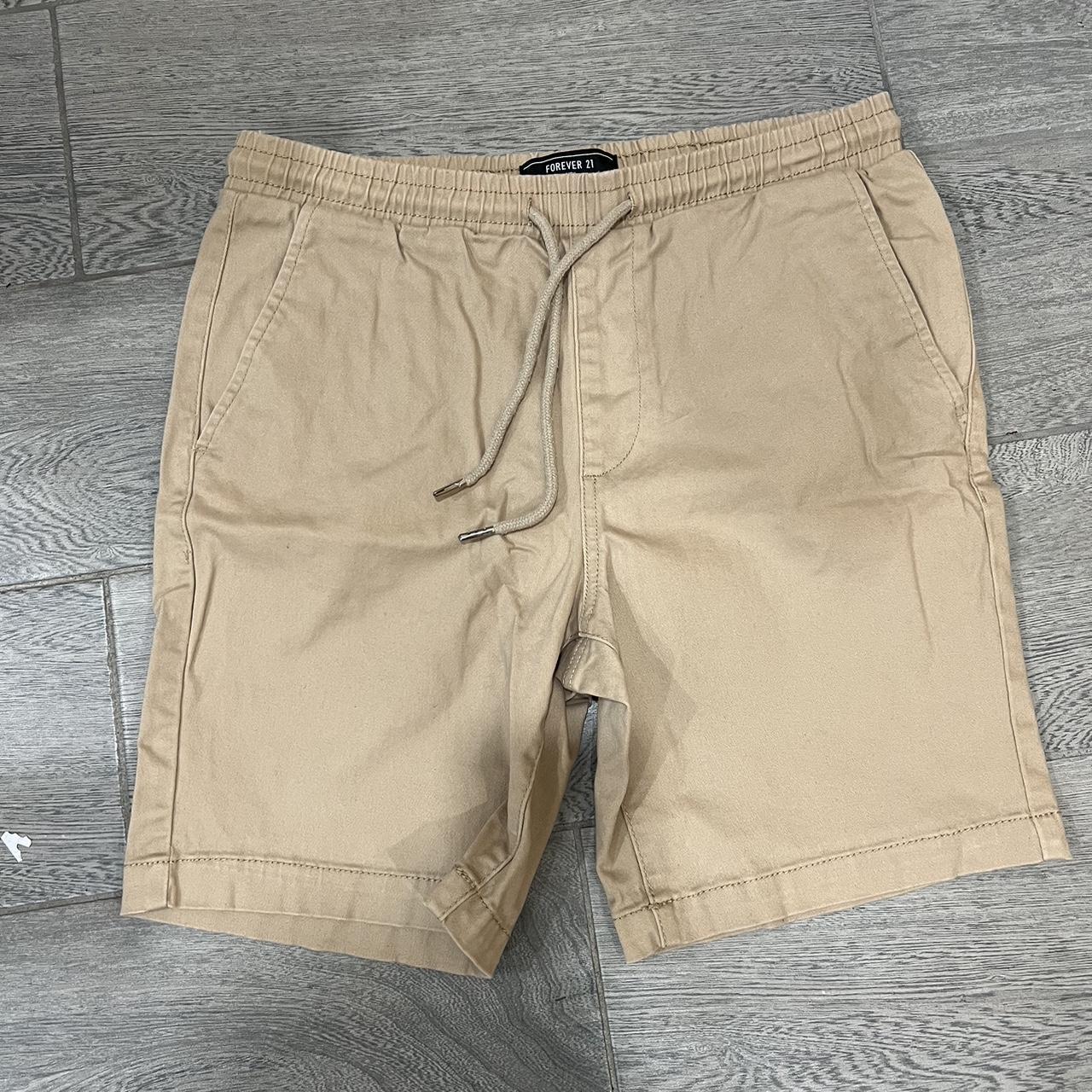 Forever 21 Men's Khaki Shorts | Depop