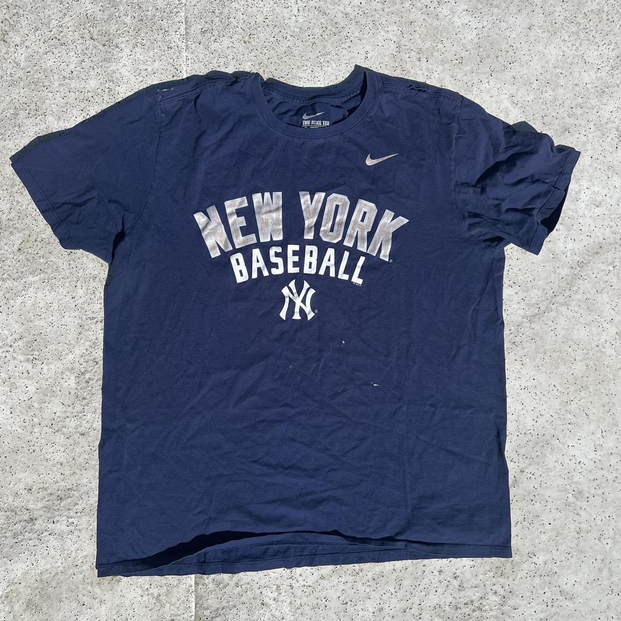New York Yankees Nike Tee✨ New York Yankees Navy - Depop