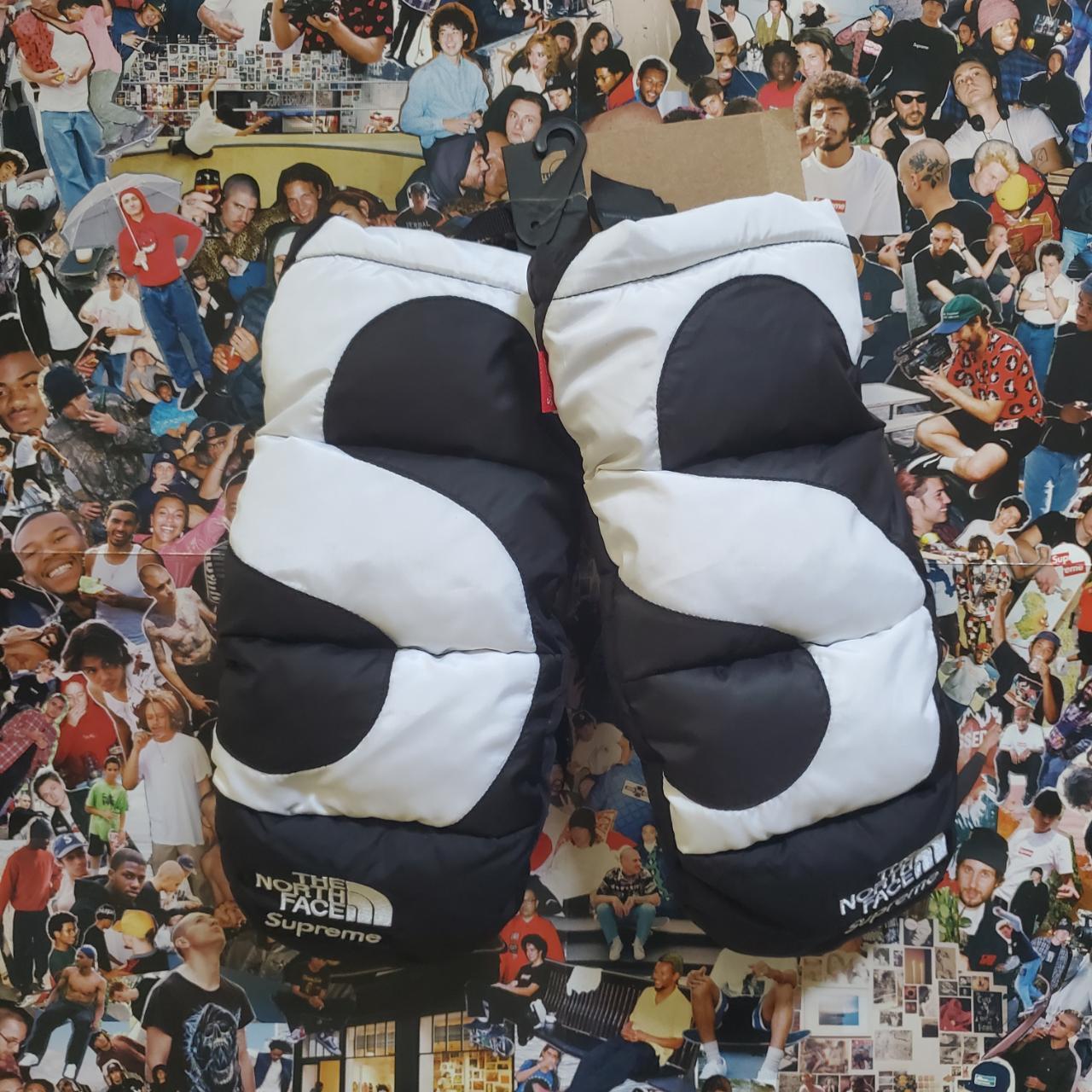 supreme the north face s logo nuptse mitts , brand...