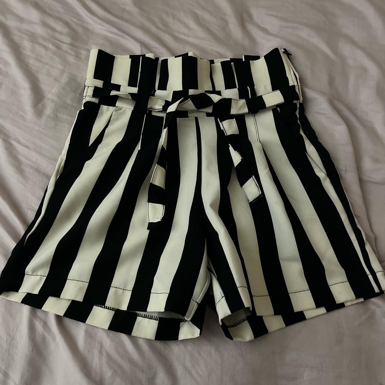 Zara high waisted striped shorts with zipper closing... - Depop