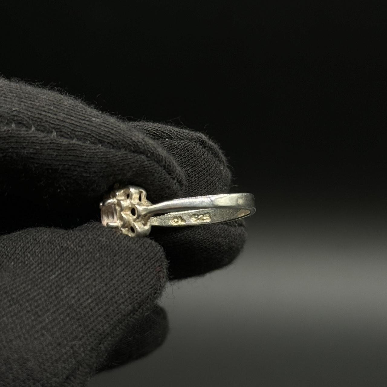 Women's Ring - Silver – Flower Ring with small st… - image 4