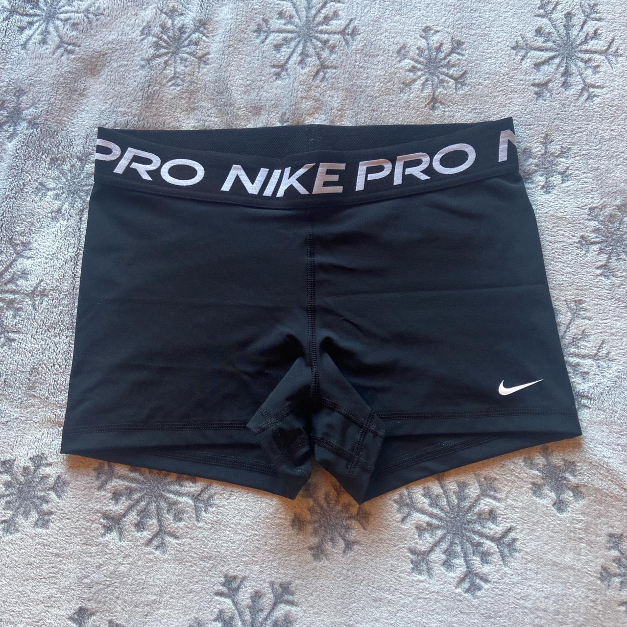 nike pro shorts women's large
