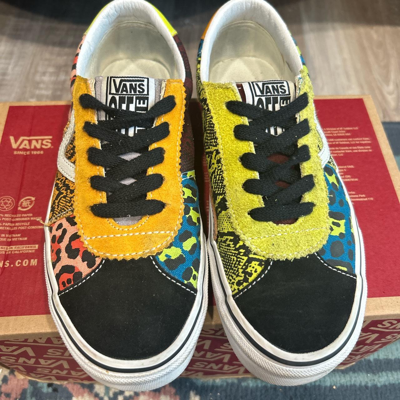 Leopard on sale vans sport