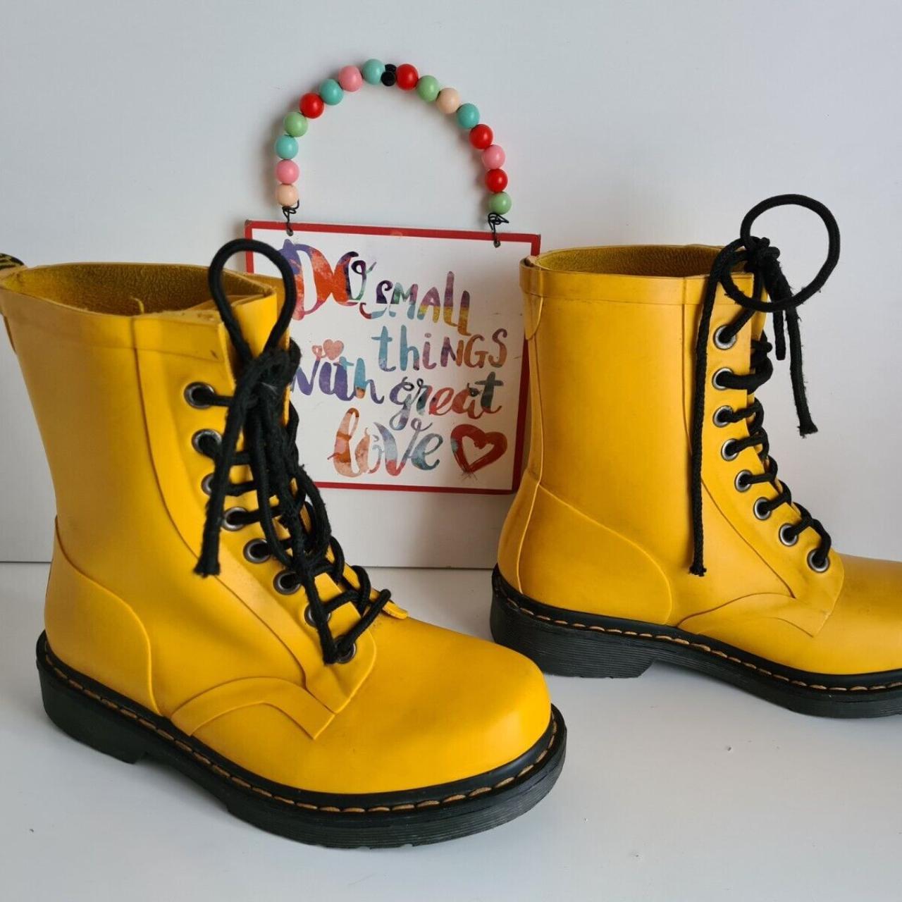 Dr martens sale drench wellies