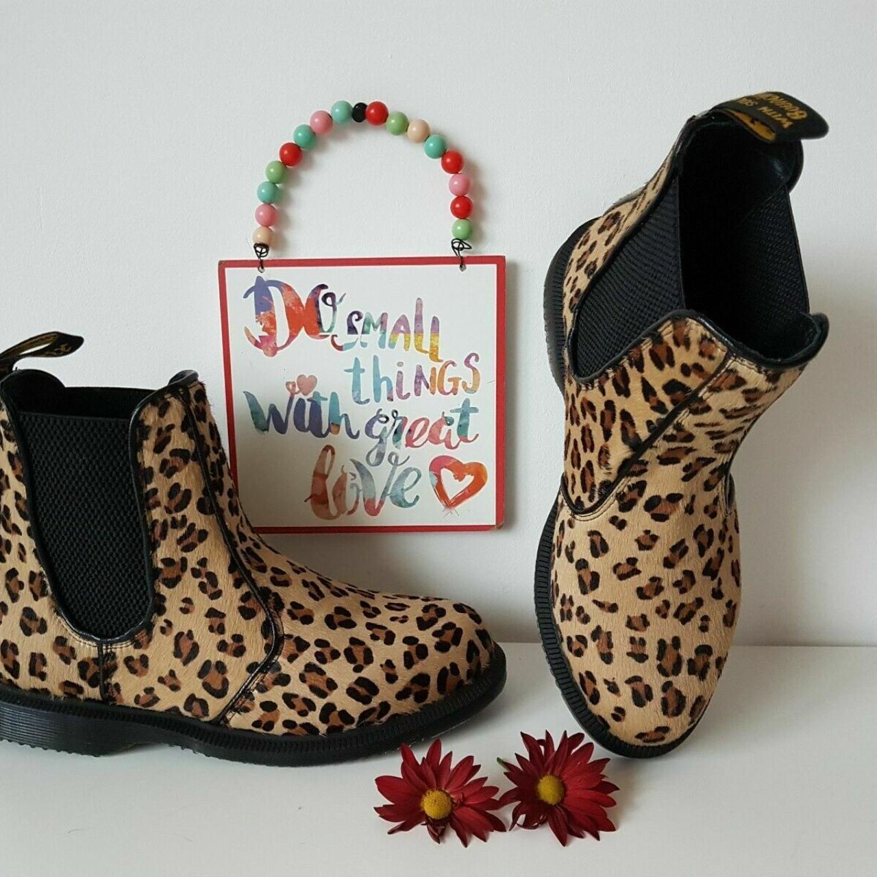 Dr martens flora chelsea boots best sale in leopard