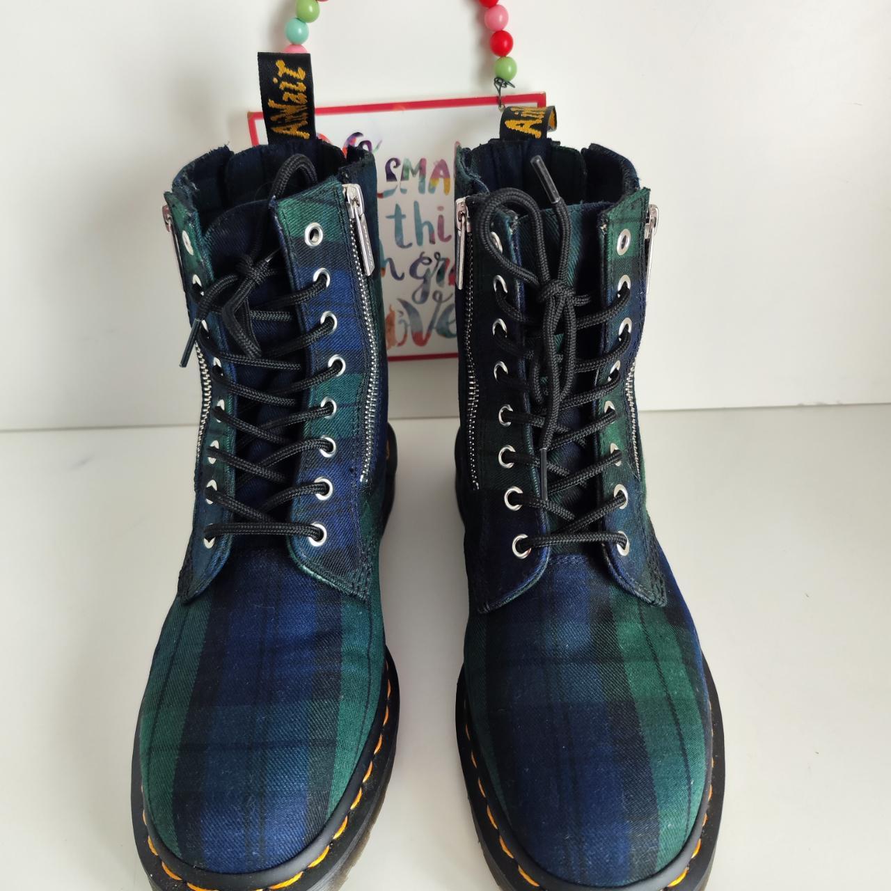 Dr martens 1460 tartan online