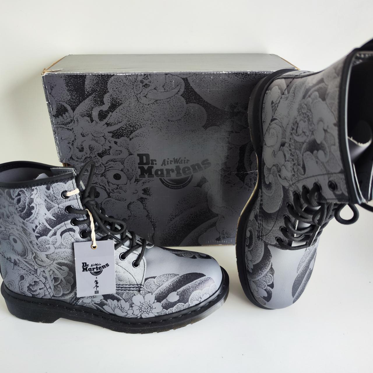 Dr martens japan tattoo best sale