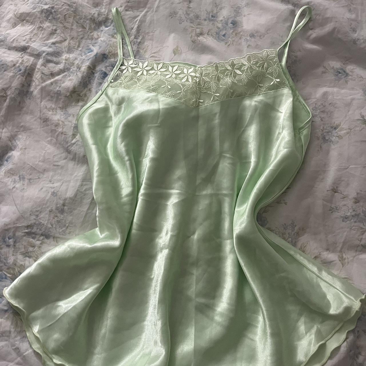 Cutest slip top with lace detailing Major... - Depop