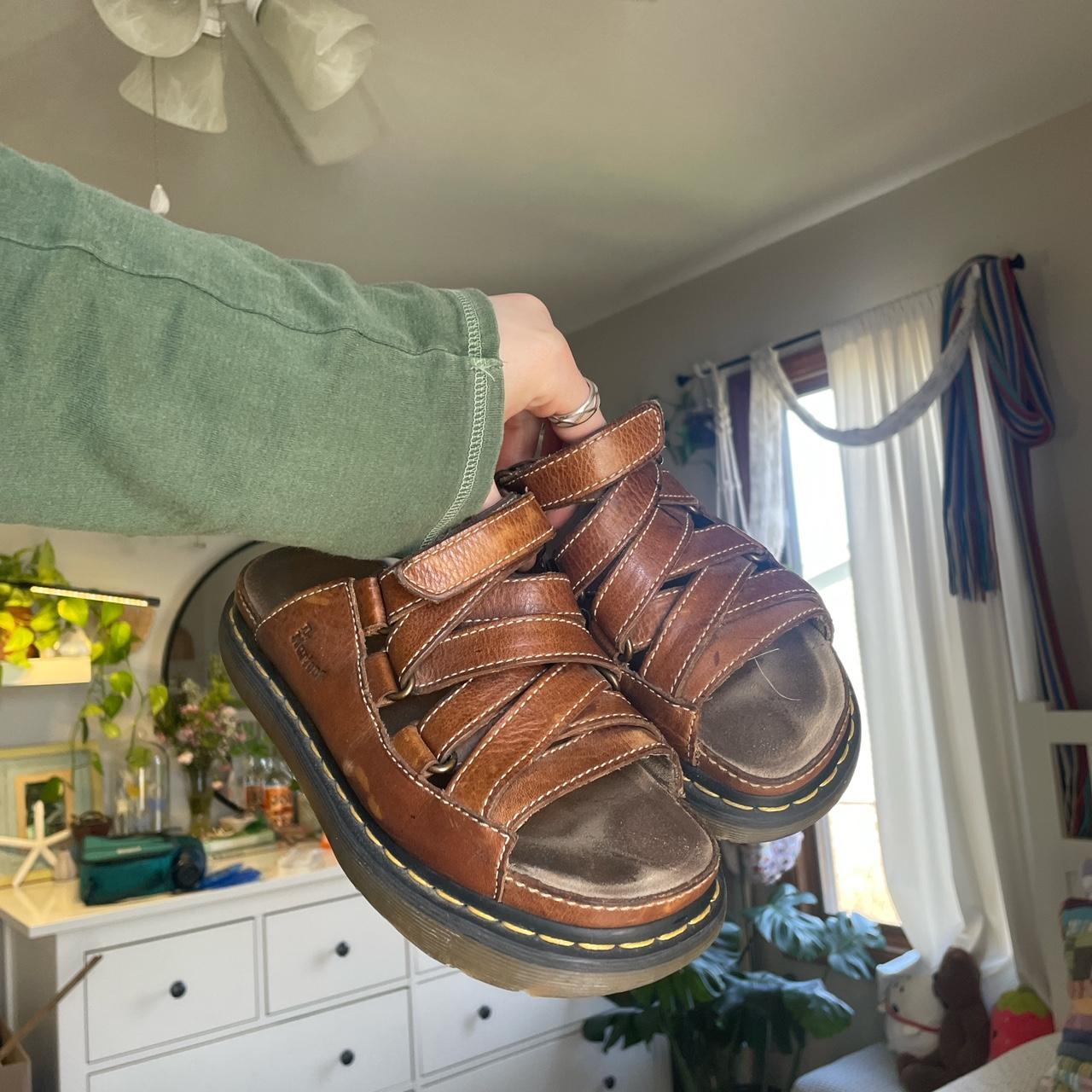 how to clean doc marten sandals