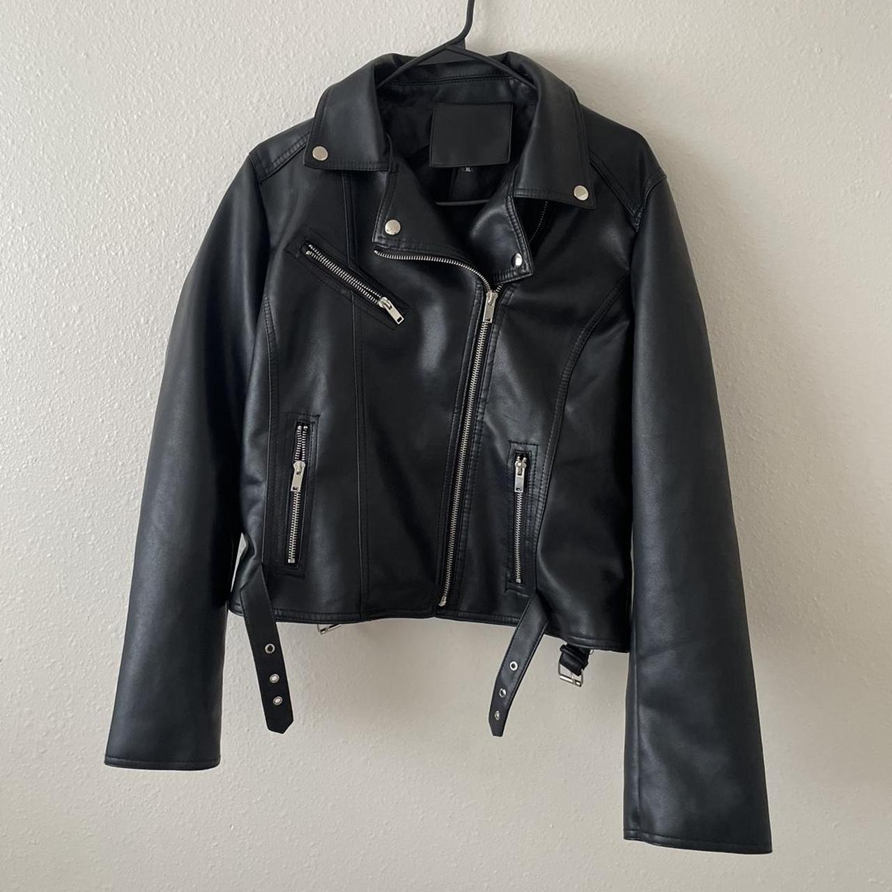 Women's Black and Grey Jacket Depop