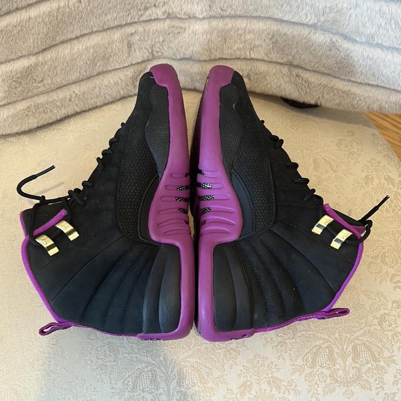 air jordan 12 retro hyper violet