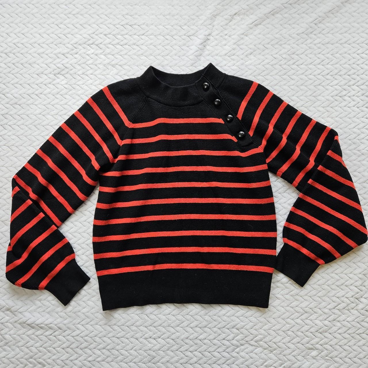 item listed by reds_threads23