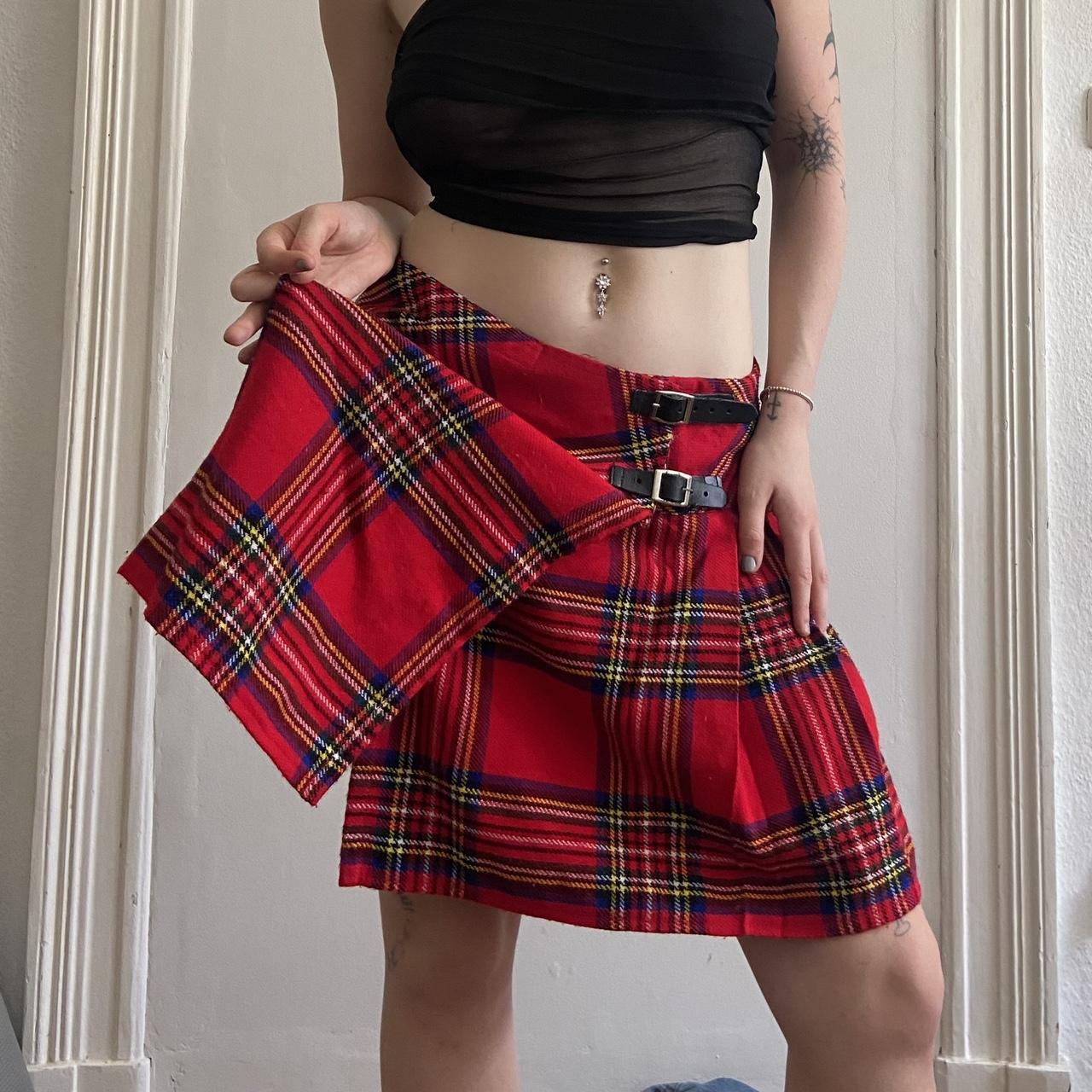item listed by mirren___