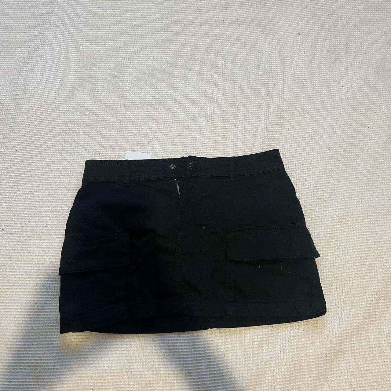 Cotton on cargo mini skirt Brand new, tags still... Depop