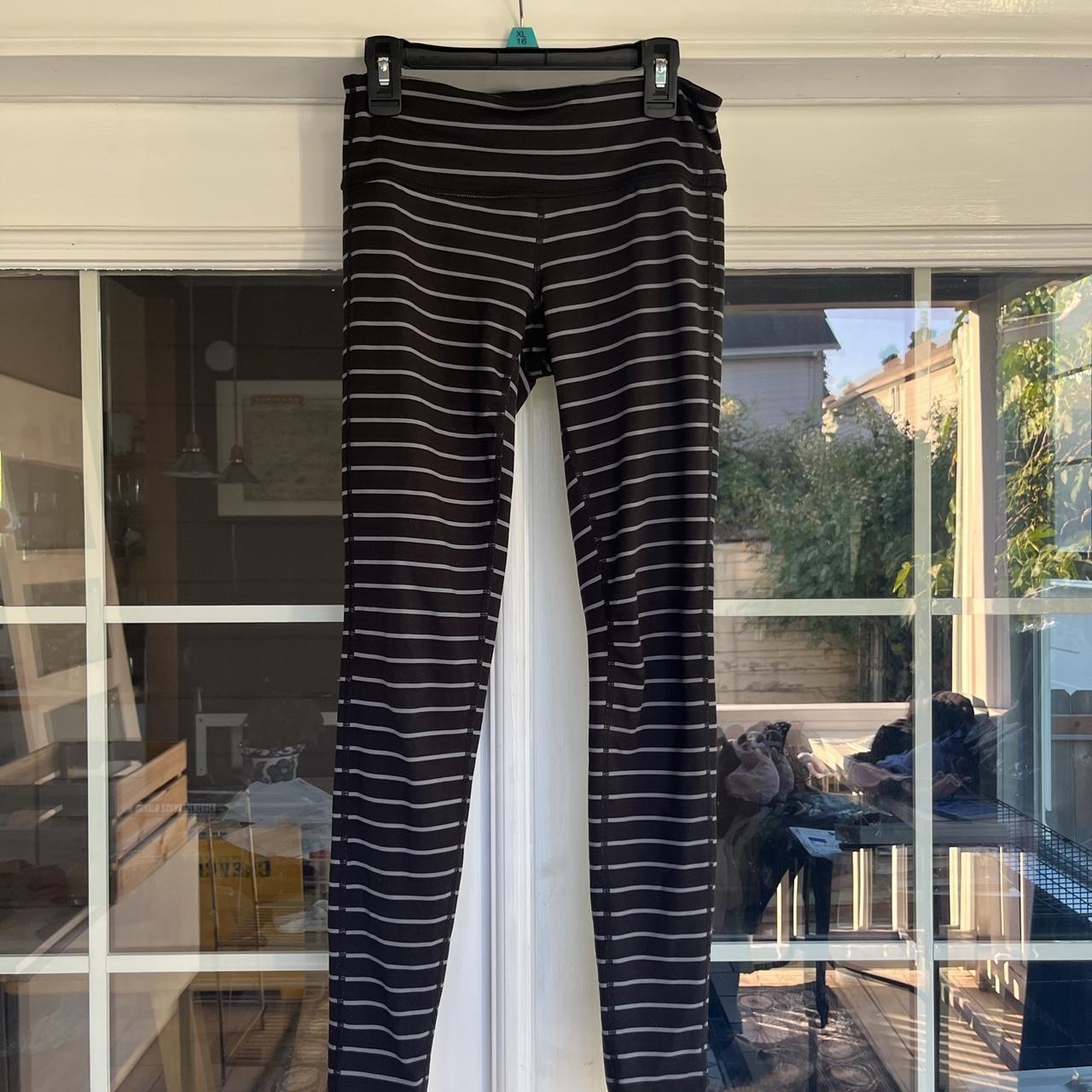 Athleta striped cheap leggings