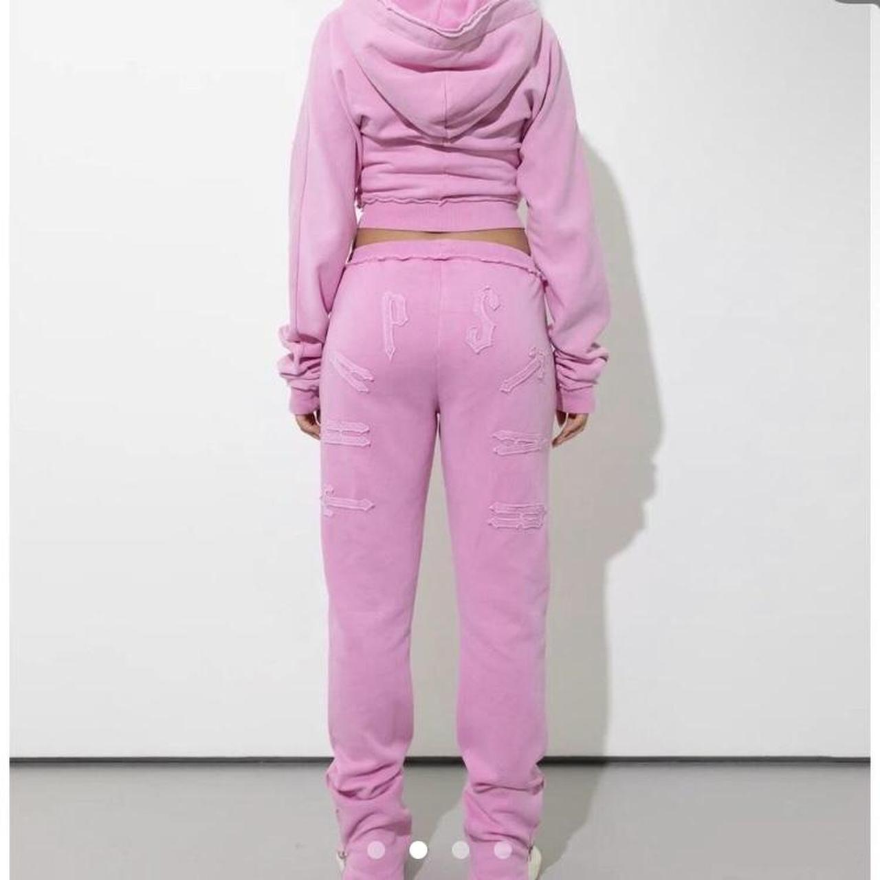Trapstar Women's Pink Joggerstracksuits Depop
