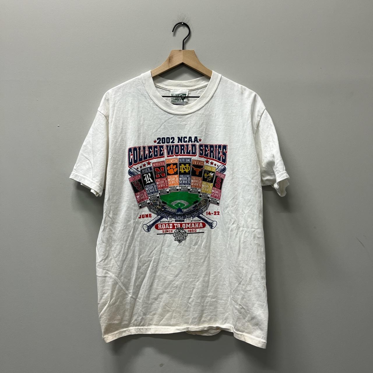 2002 College World Series baseball t-shirt Double... - Depop