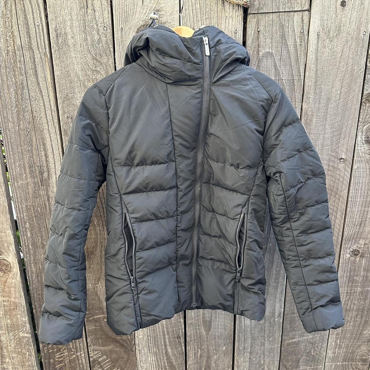 Helly Hansen Puffy Ski Jacket ••• Black puffer down... - Depop