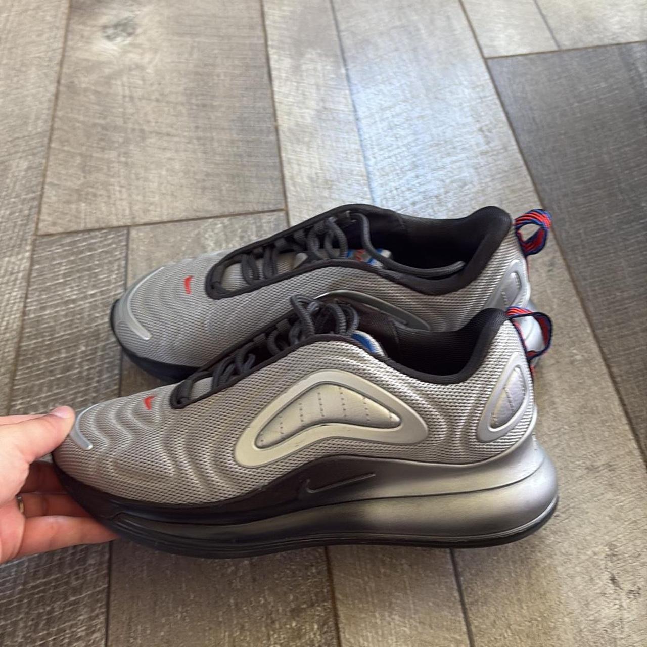Sneakers 720 Metallic Nike Air Max 720 Shoes Silver (metallic
