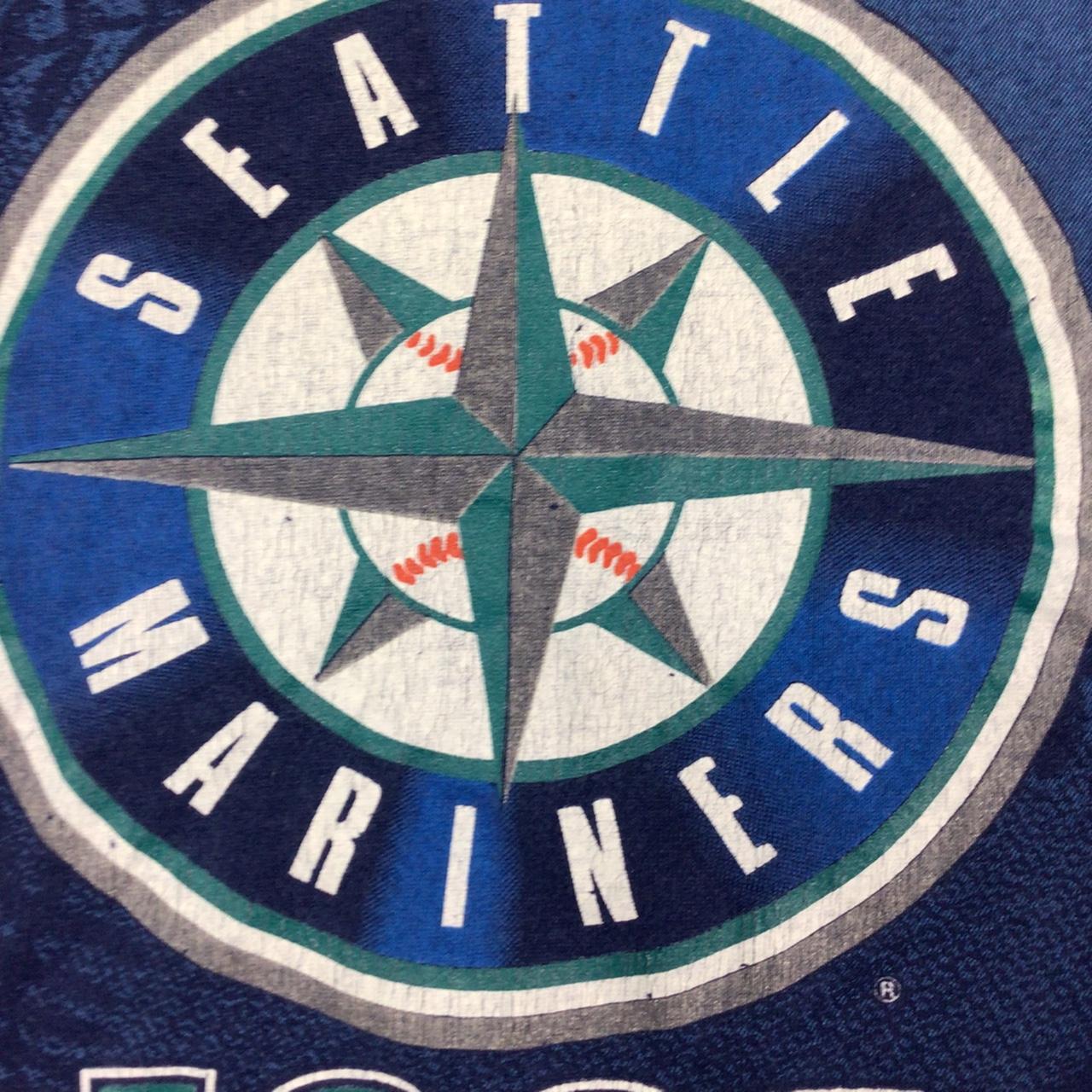 Vintage Seattle Mariners MLB single stitch T-shirt. Made in the USA. Large