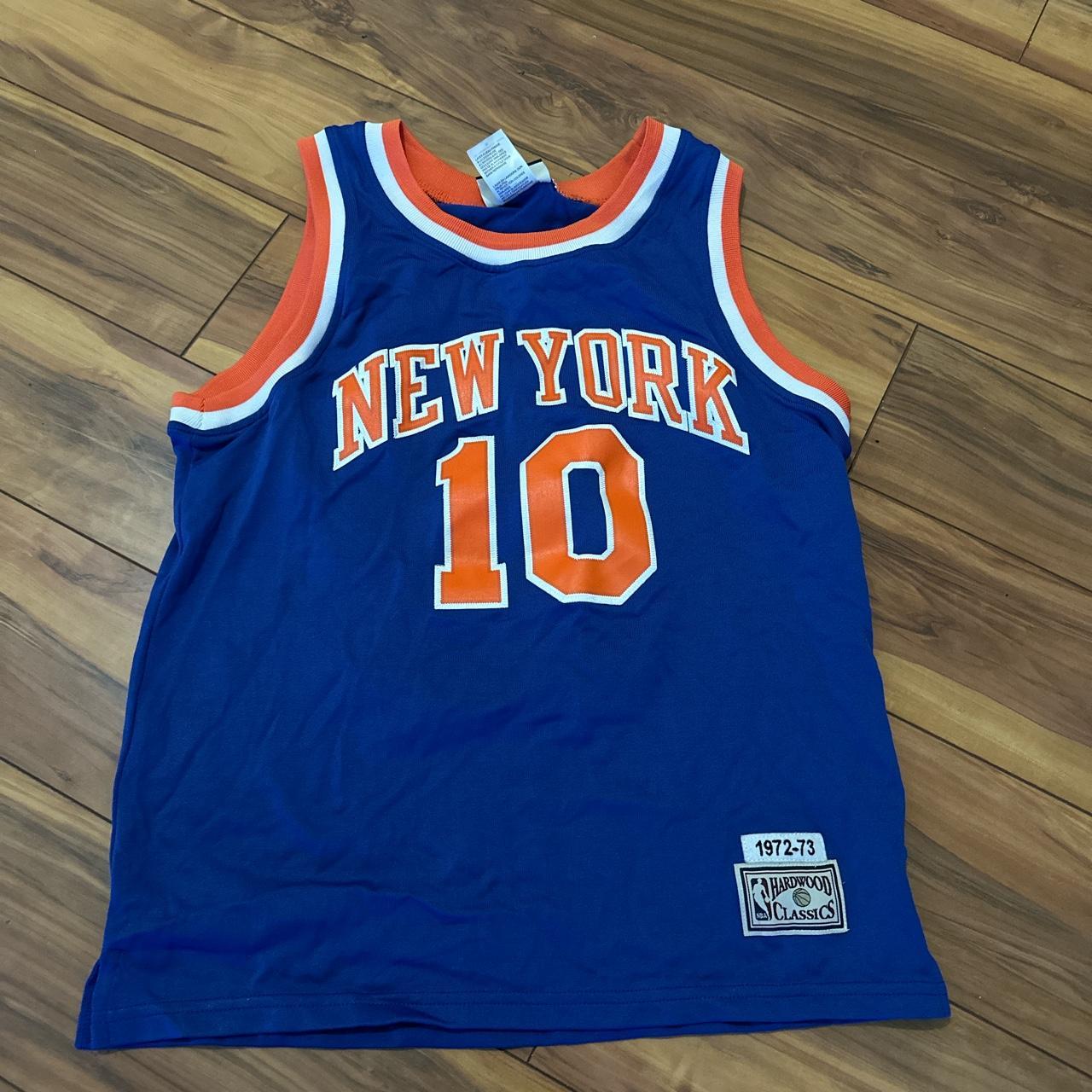 New York Knicks Jersey Youth XL - sporting goods - by owner