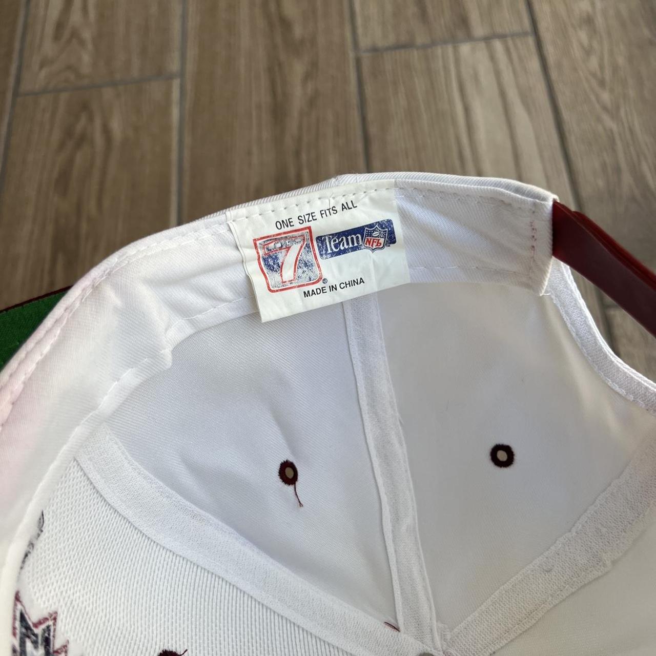 NFL Men's White and Red Hat | Depop