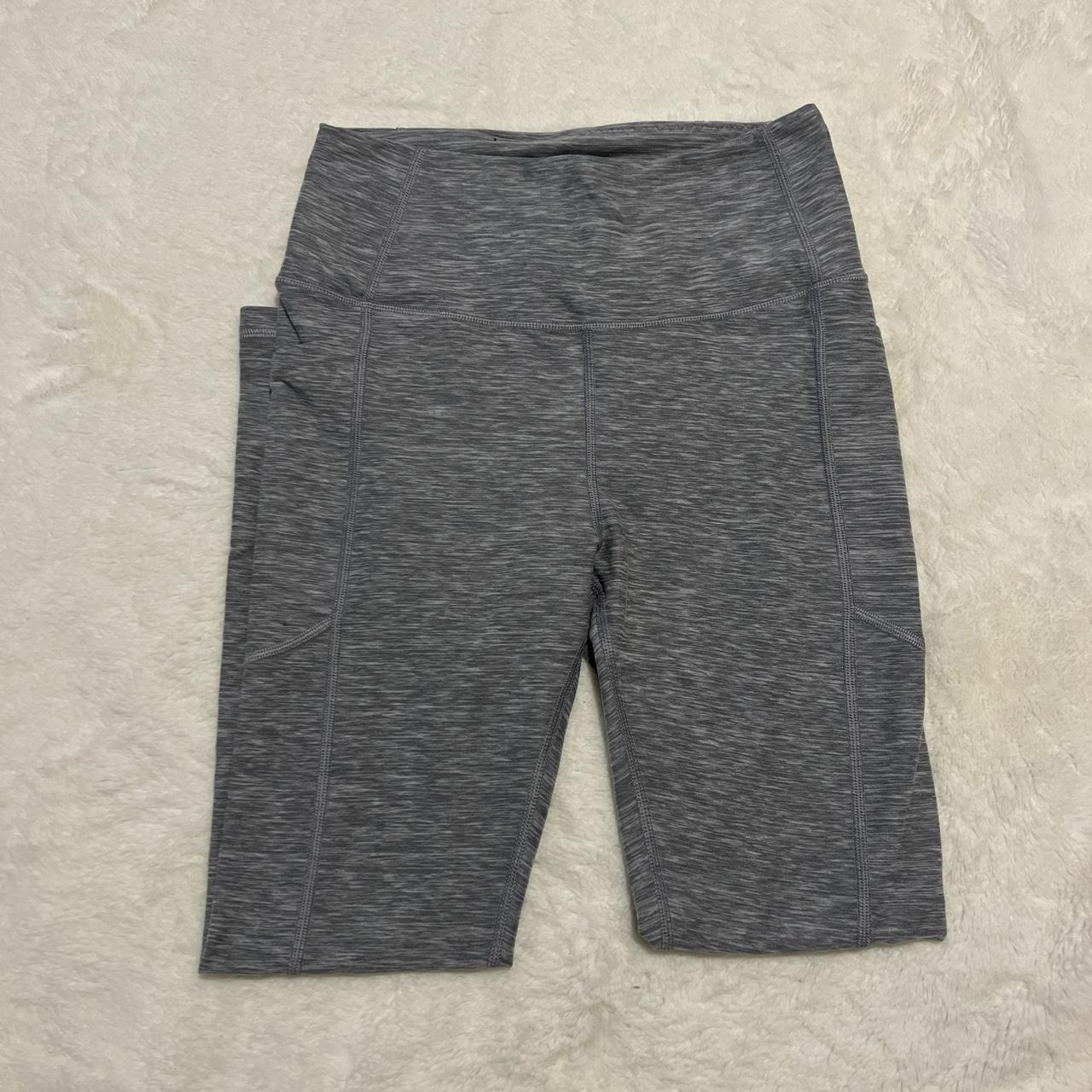 Victoria's Secret Women's Grey and White Leggings | Depop