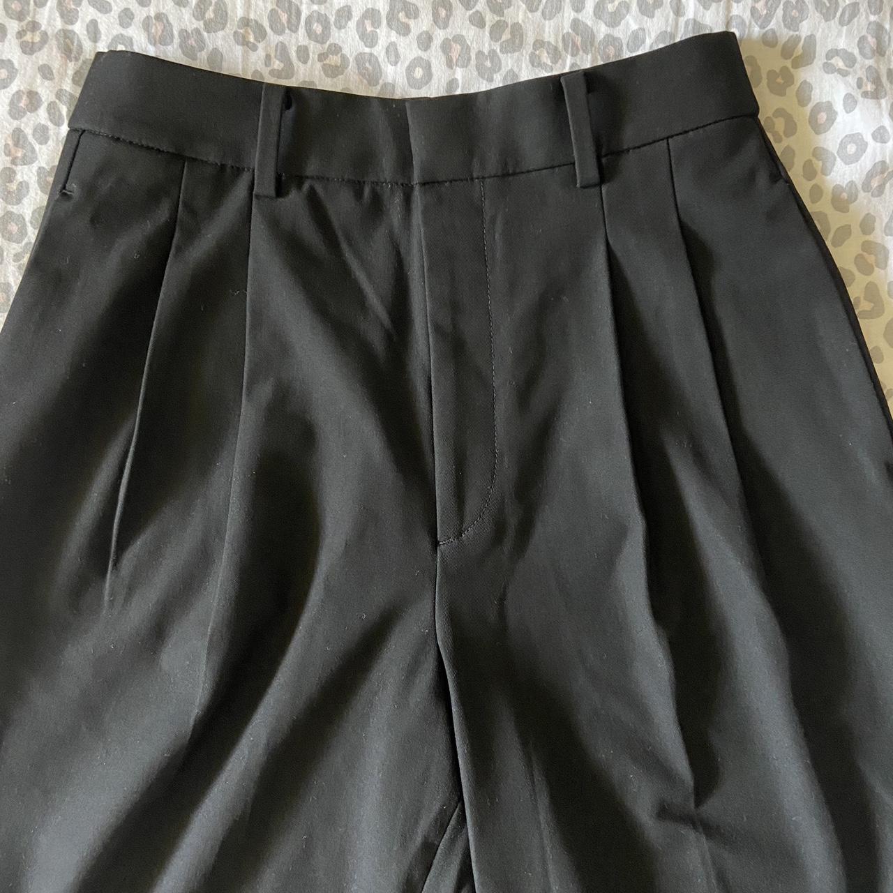 UNIQLO Women's Black Trousers | Depop