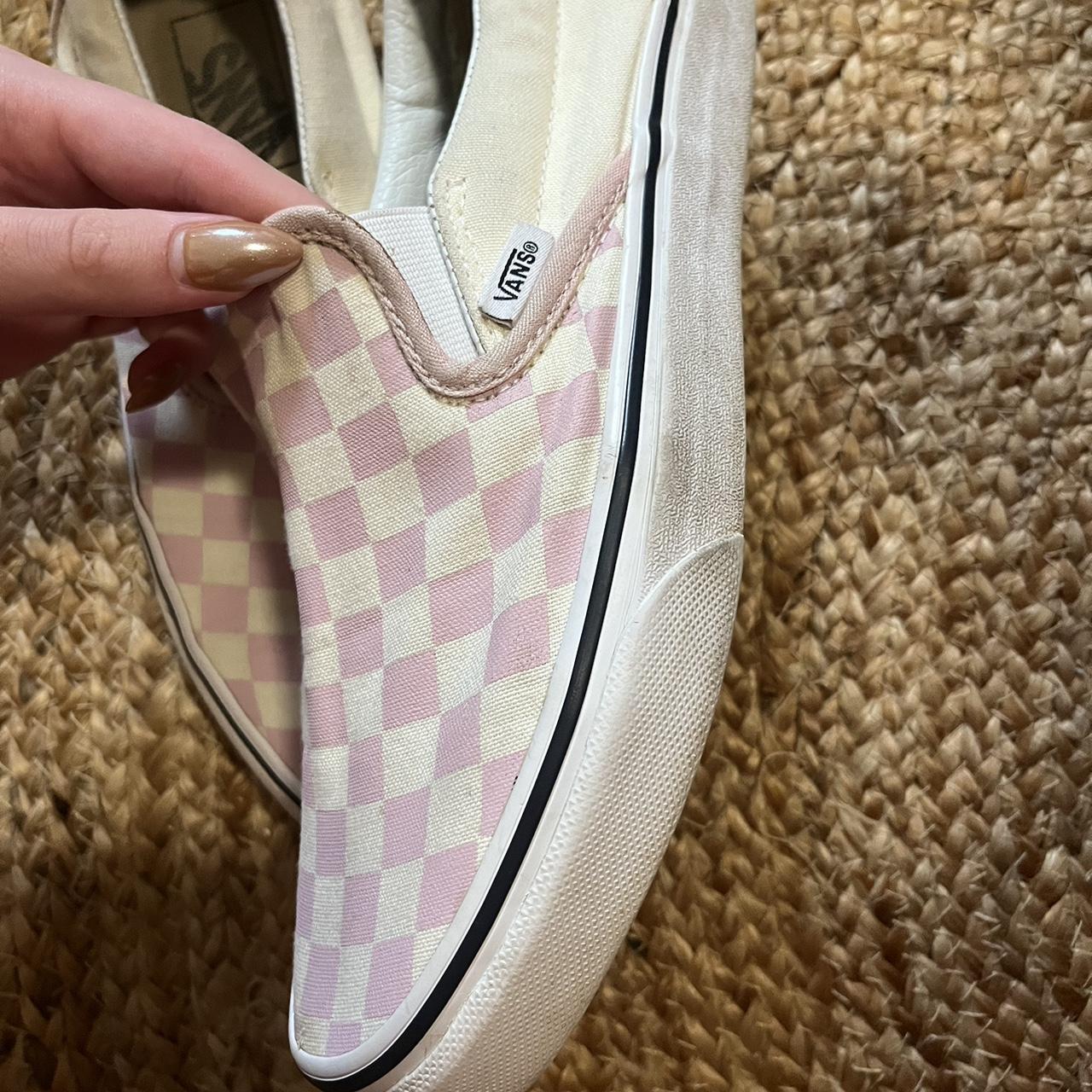 Pink checkered Vans lightly worn size 8.5