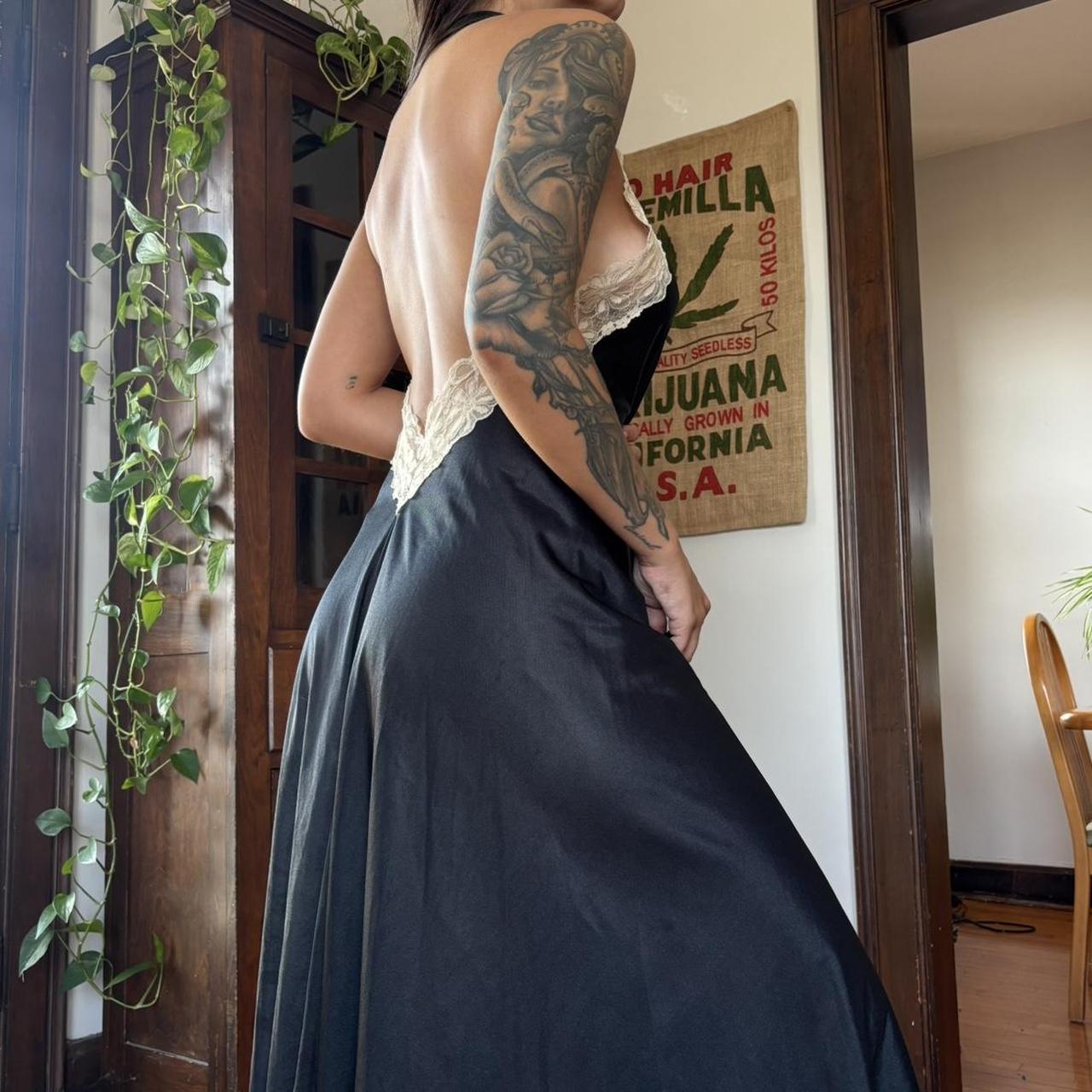 item listed by 13vtg