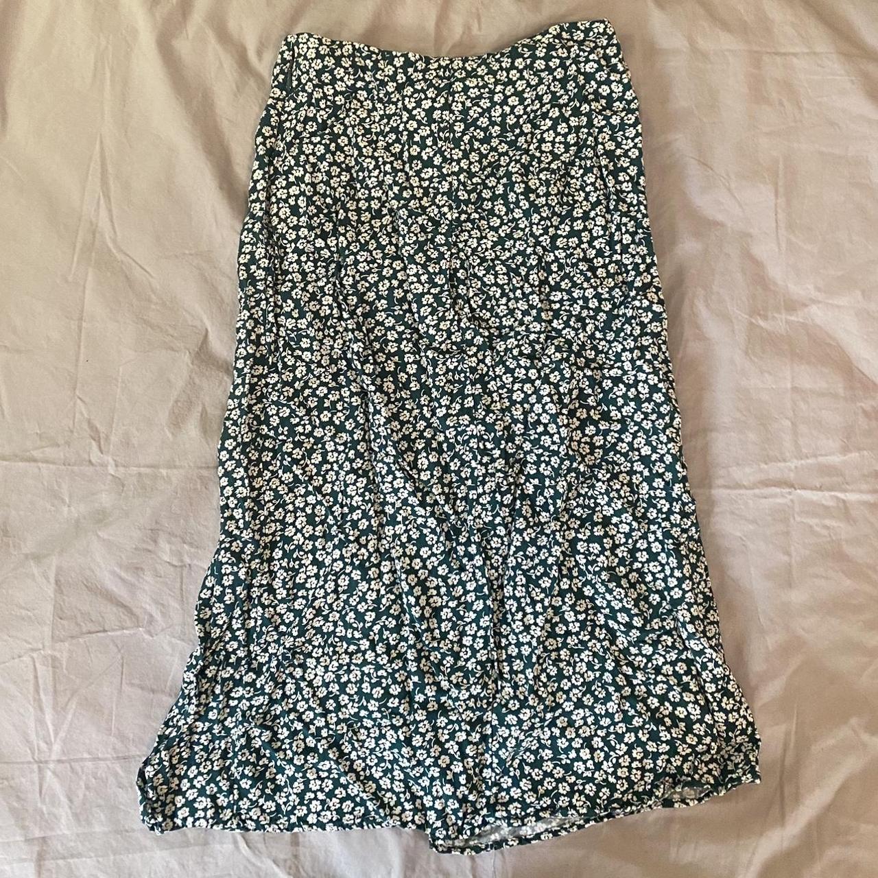 H&m Women's Green And White Skirt 