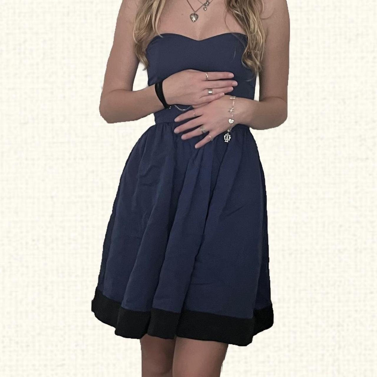 Thread social outlet dress