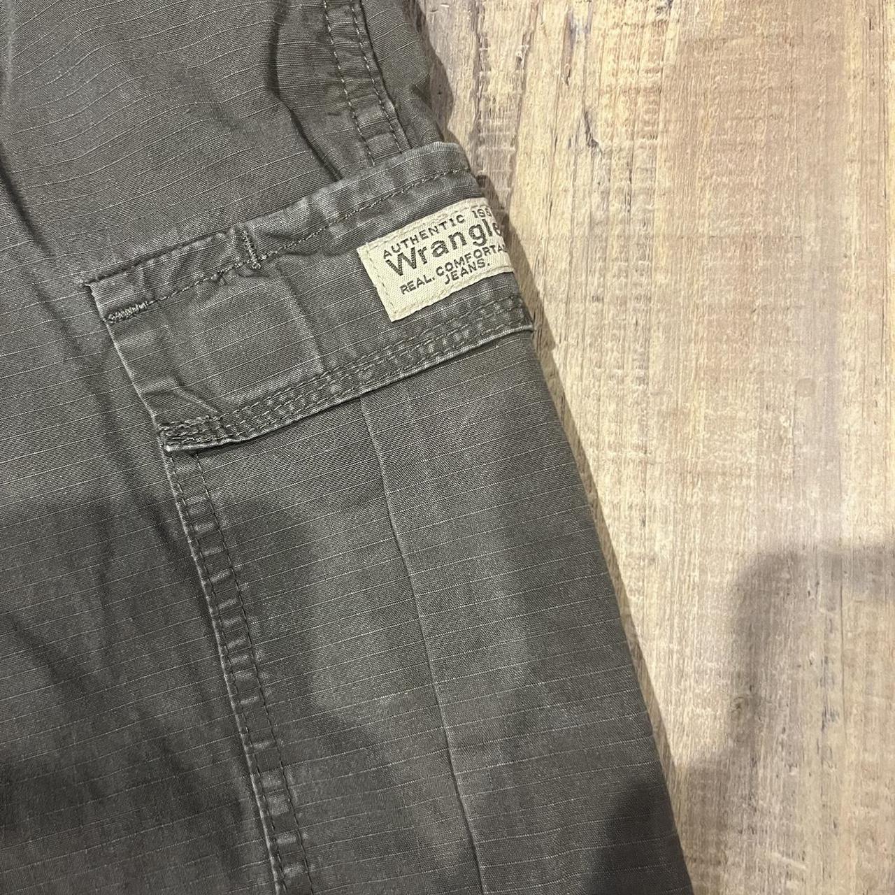 Men’s Vintage Wrangler olive cargo pants Size 34 x... - Depop