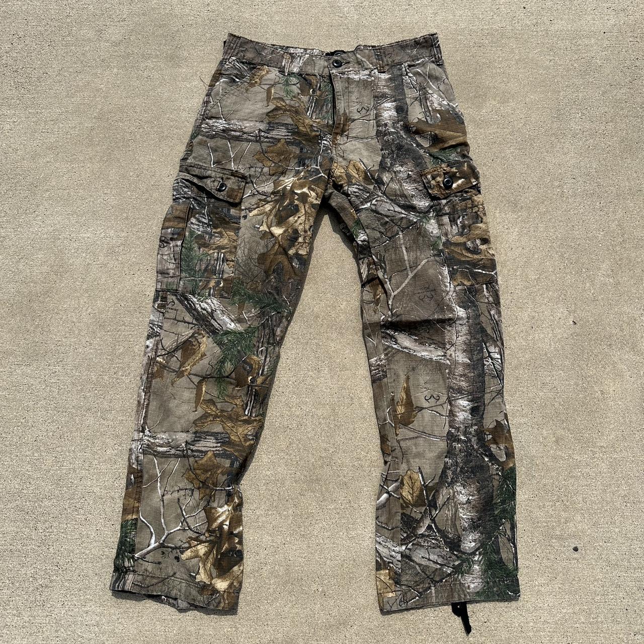 Realtree Men's Brown and Green Trousers | Depop