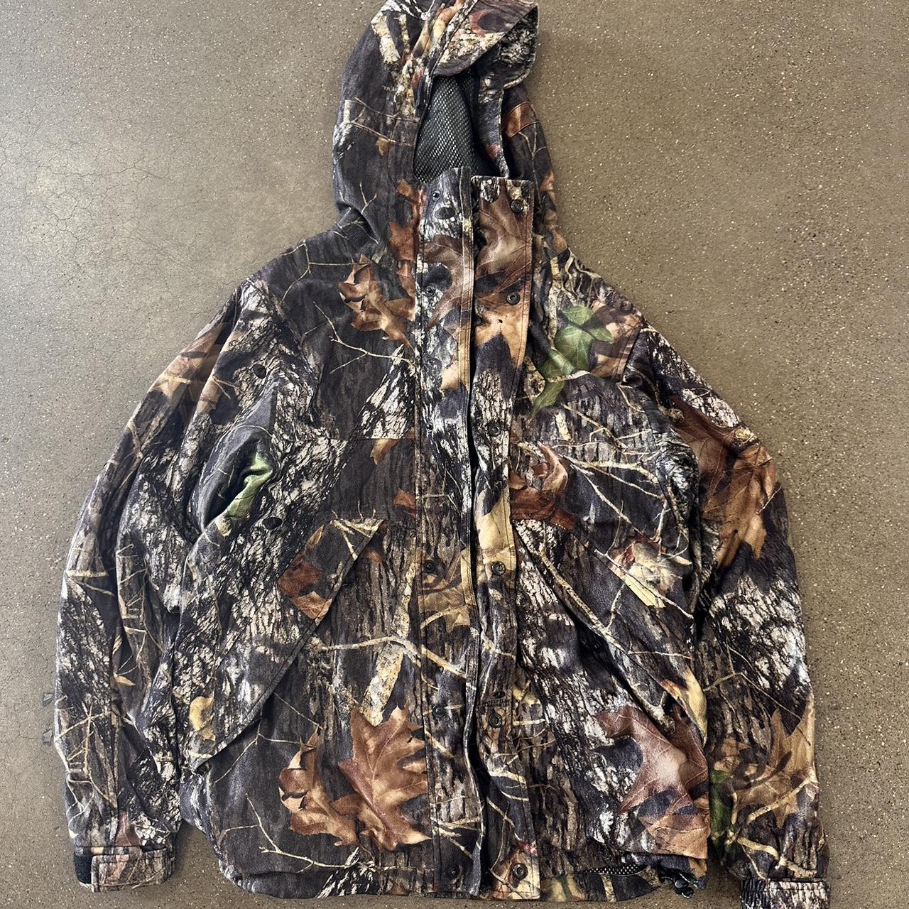 Medium Cabela's Mossy Oak Hunting Camo Winter Jacket... - Depop