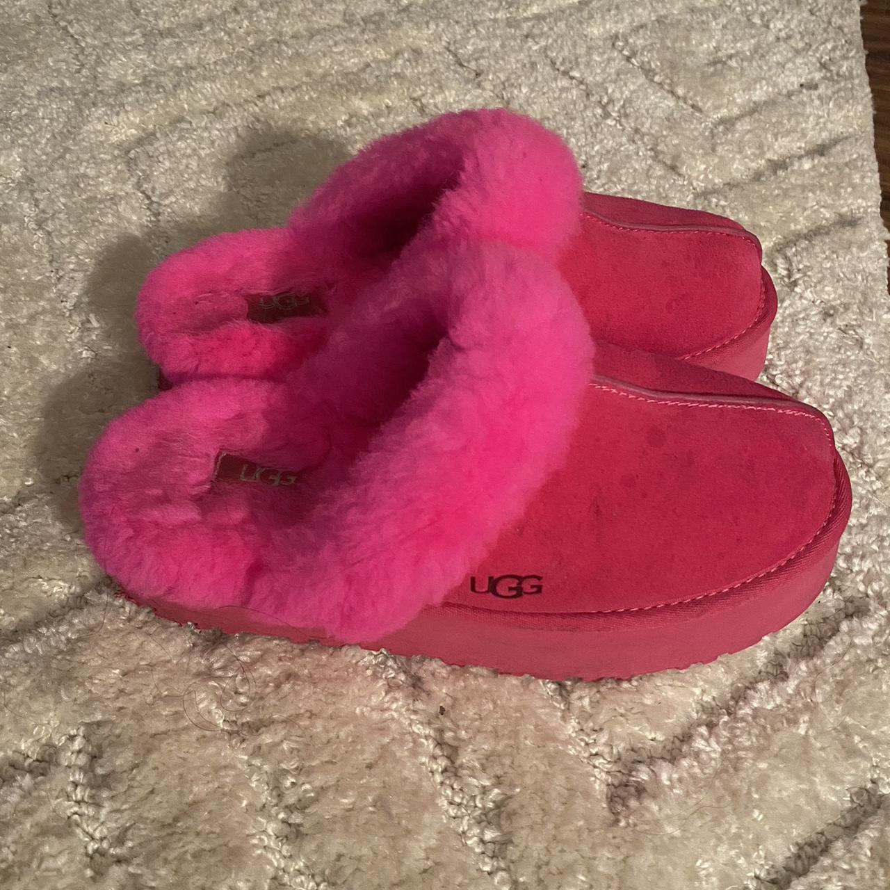 Platform hot pink Uggs !! Too small on me but this... Depop