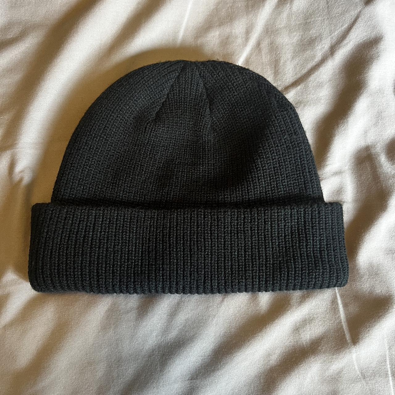 mens trapstar beanie worn a few times and in... - Depop