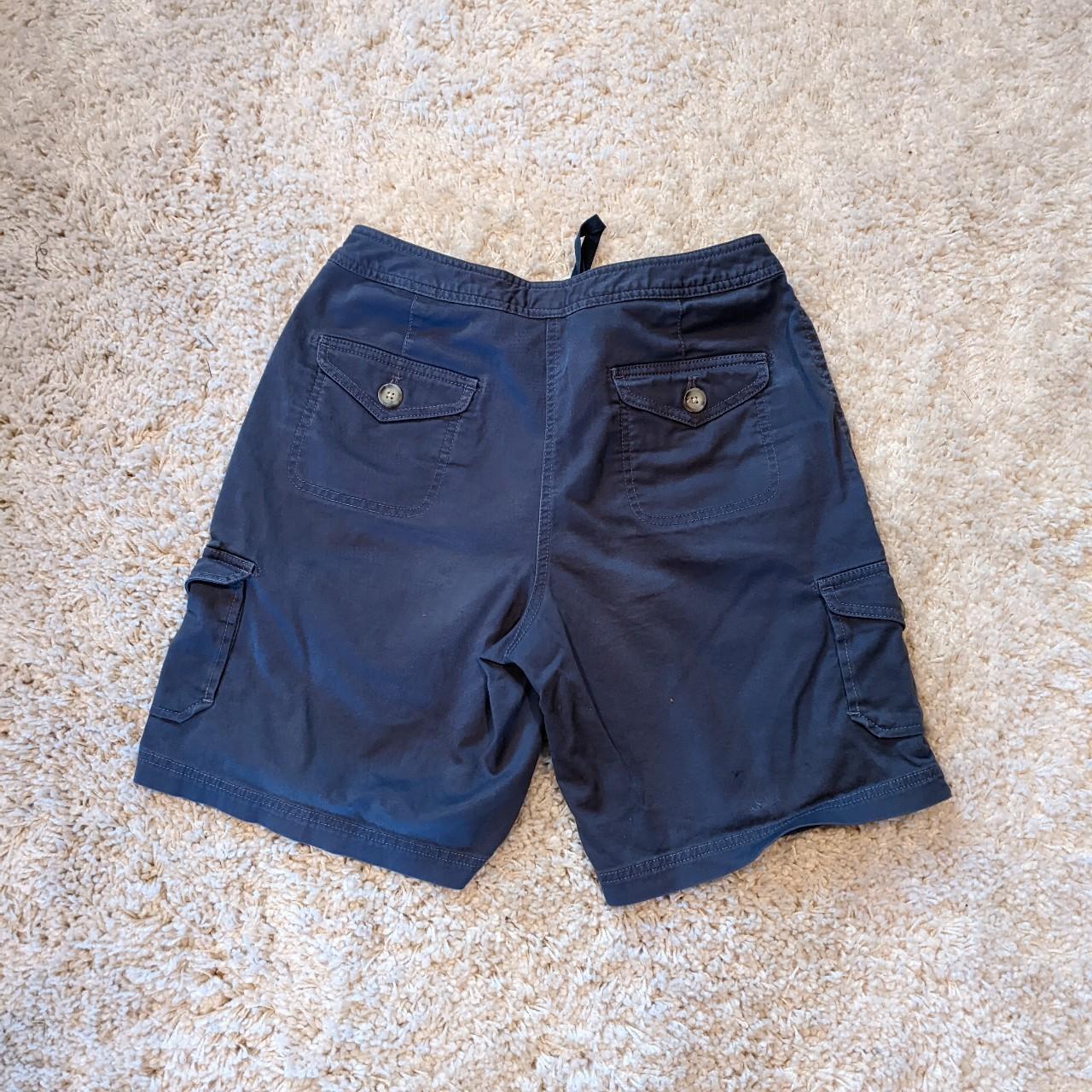 LL Bean Cargo Shorts Women 8 Blue Cotton... - Depop