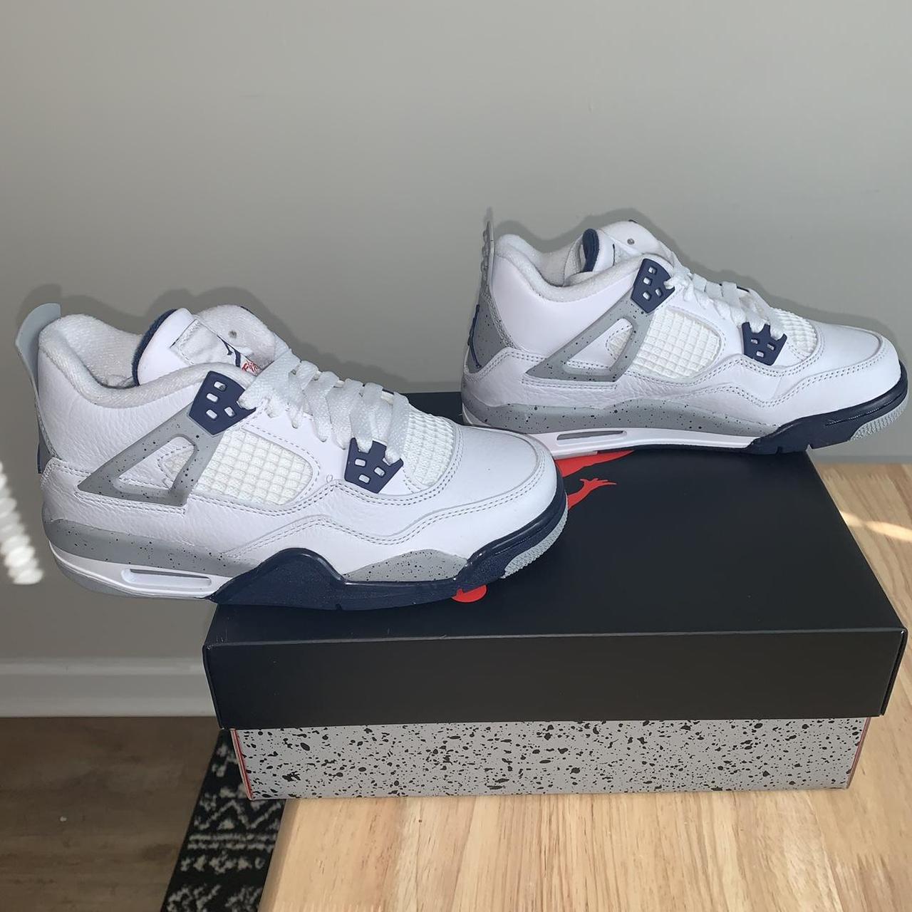 Air Jordan 4 Retro GS Midnight Navy