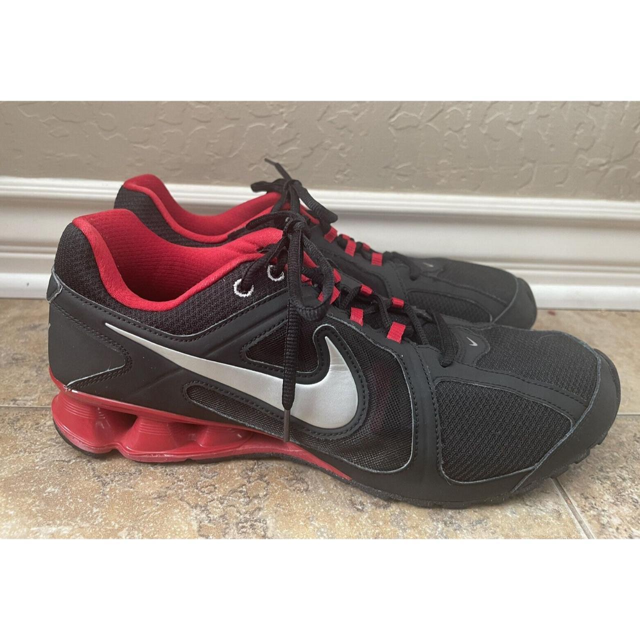 Nike Reax 8 Men s Size 10.5 Training Running Shoes