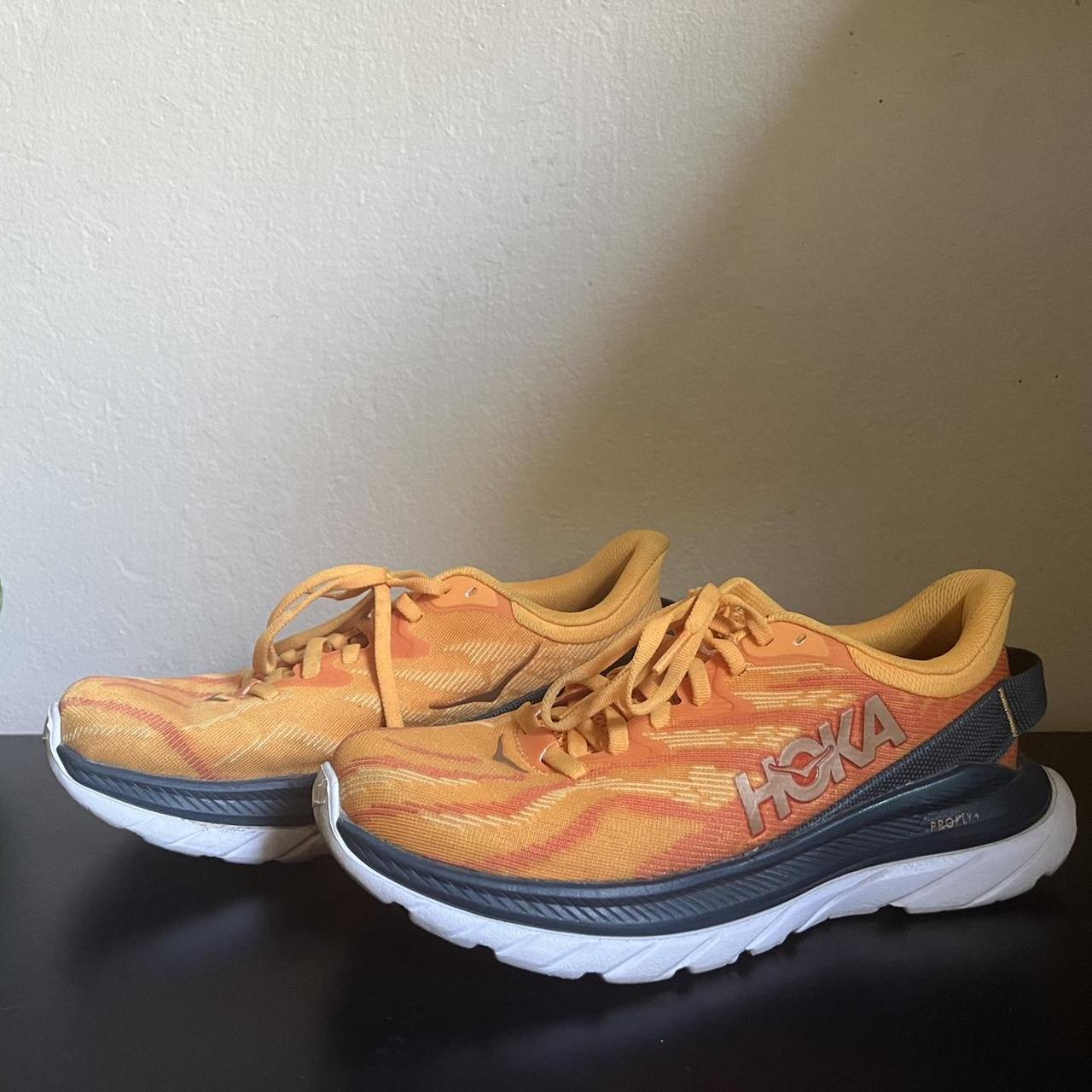 Hoka One One Mach Supersonic Profly Running