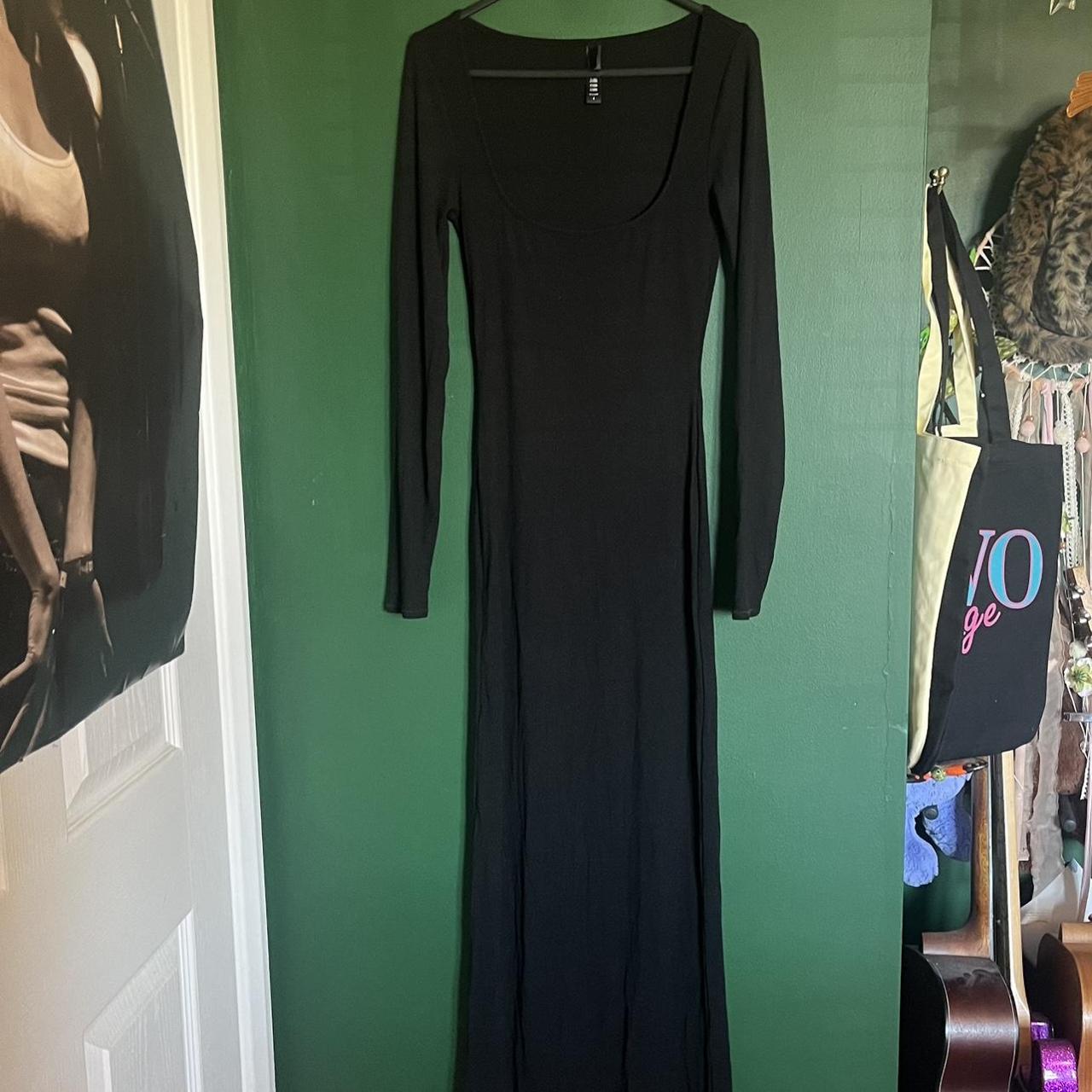 Skims Women's Black Dress | Depop